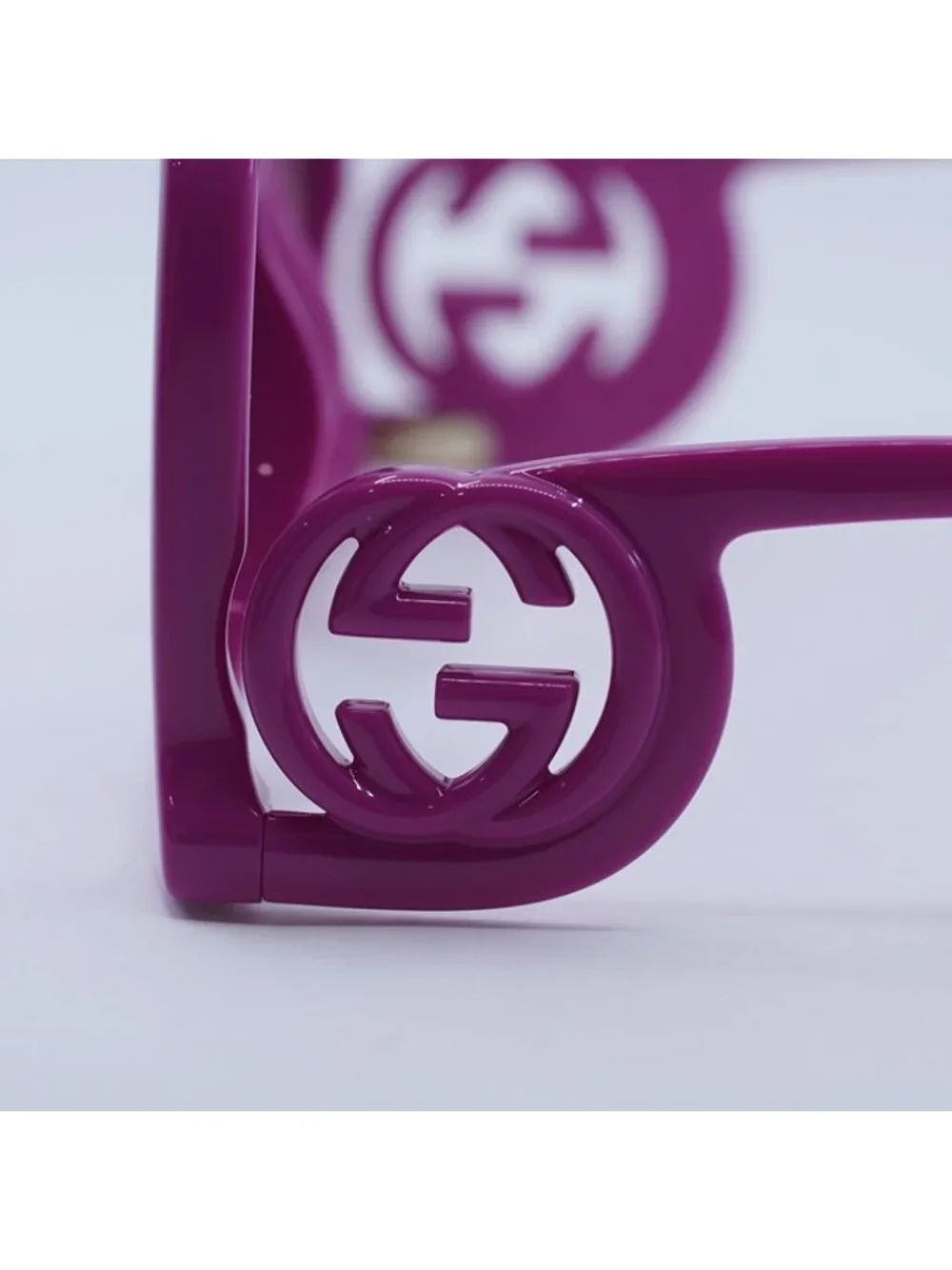 Gucci GG1326S 004 Sunglasses Fuchsia Square Frame, Violet Gradient Lenses